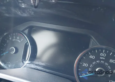 2015 Ford F-150 Lariat z USA, uszkodzony, nr VIN 1FTEW1EG7FFA29629